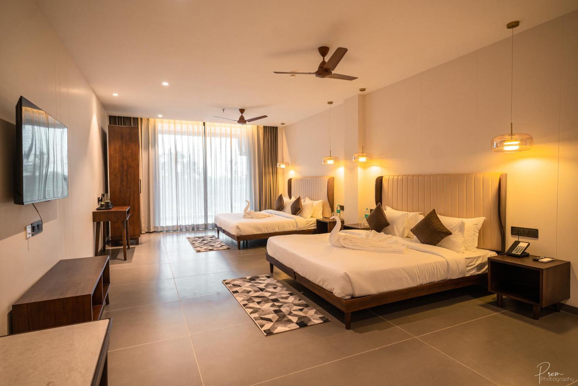 Hotel Omaya Garden Rāipur Eksteriør billede