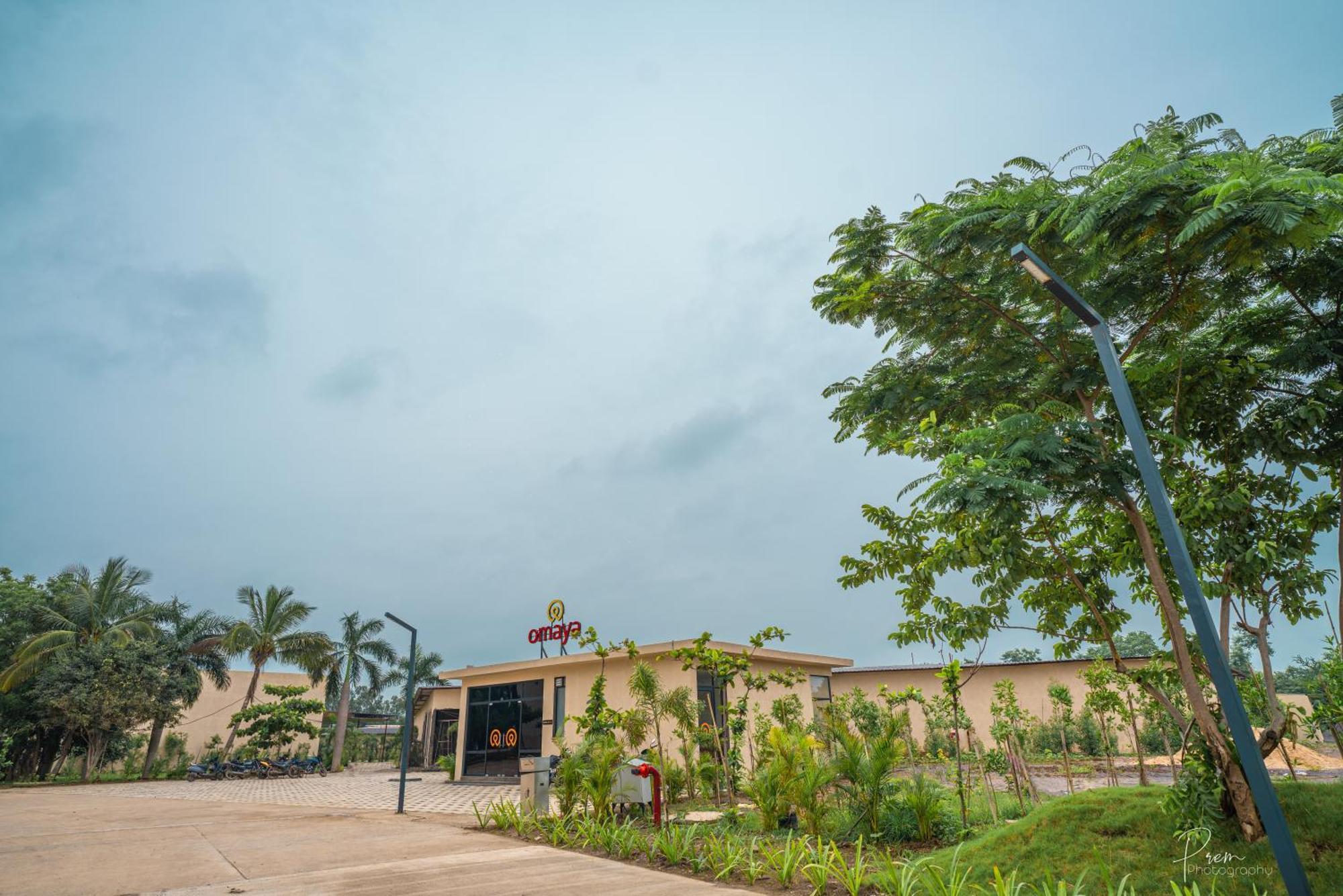 Hotel Omaya Garden Rāipur Eksteriør billede
